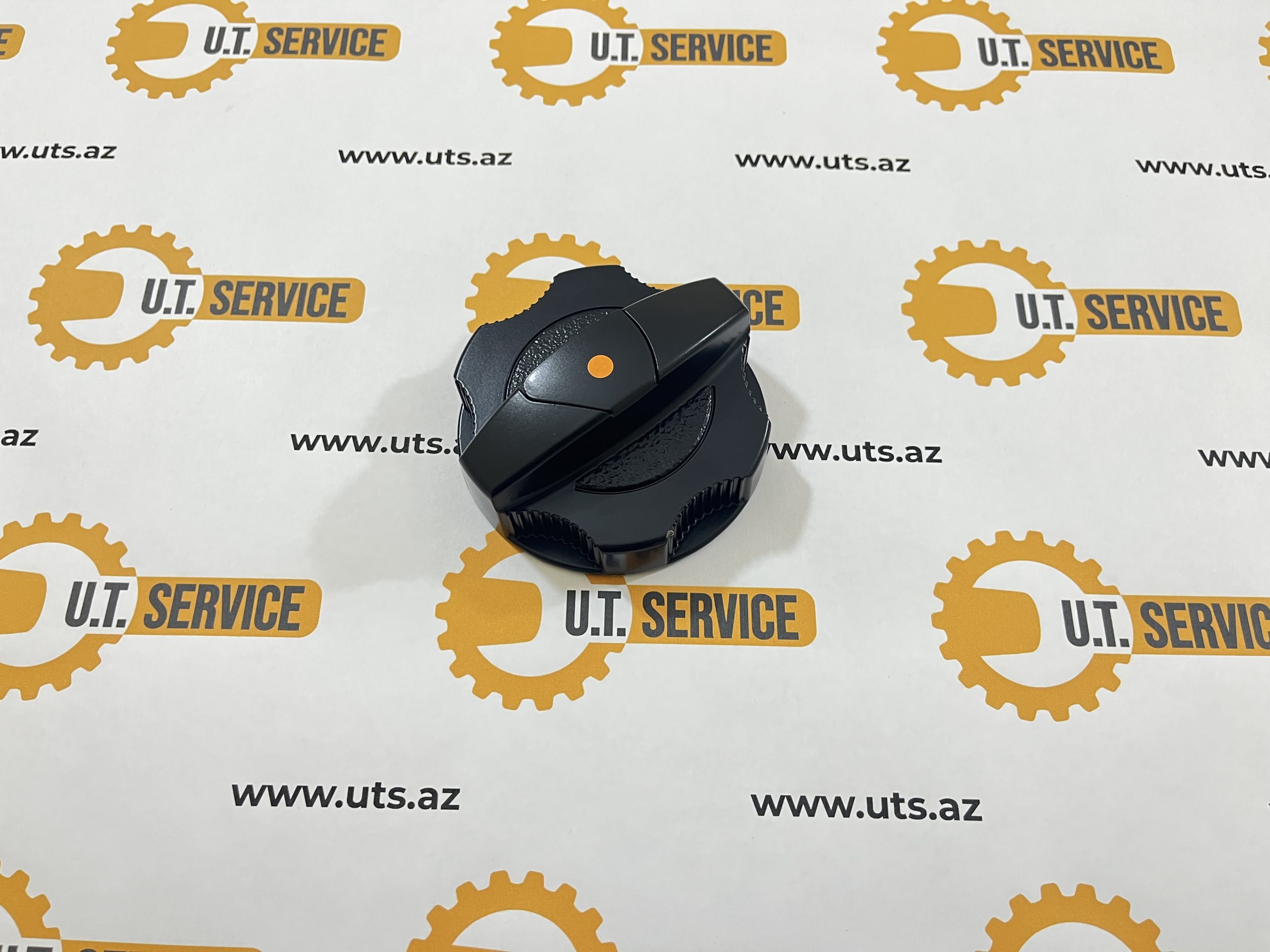 331/31152 Cap Filler With Lock