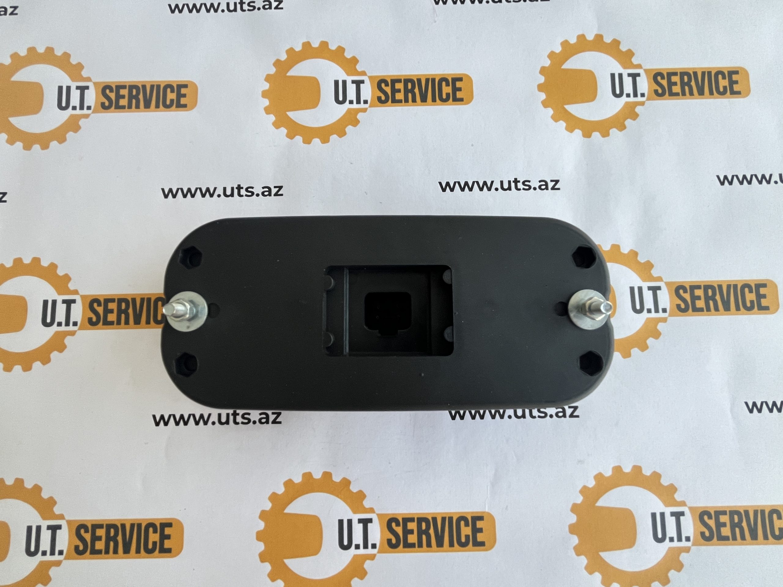 838113-SKT  Work Machine Taillight